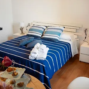 https://mareluna-rooms.hotels-amalfi.com